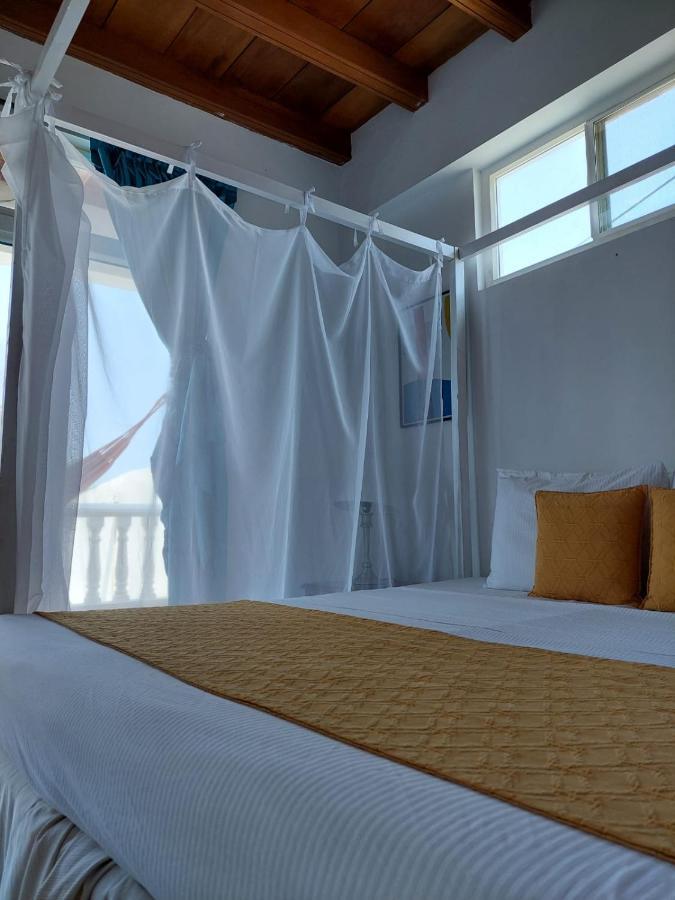 Hotel 3 Banderas Manzanillo Del Mar Cartagena المظهر الخارجي الصورة